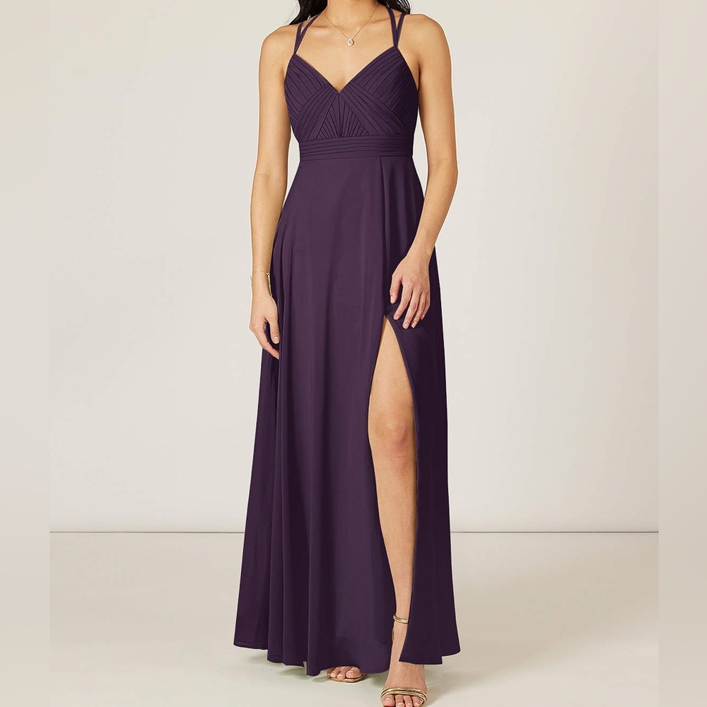 Azazie Aubrey bridesmaid wedding dress size A0 in plum purple long size small